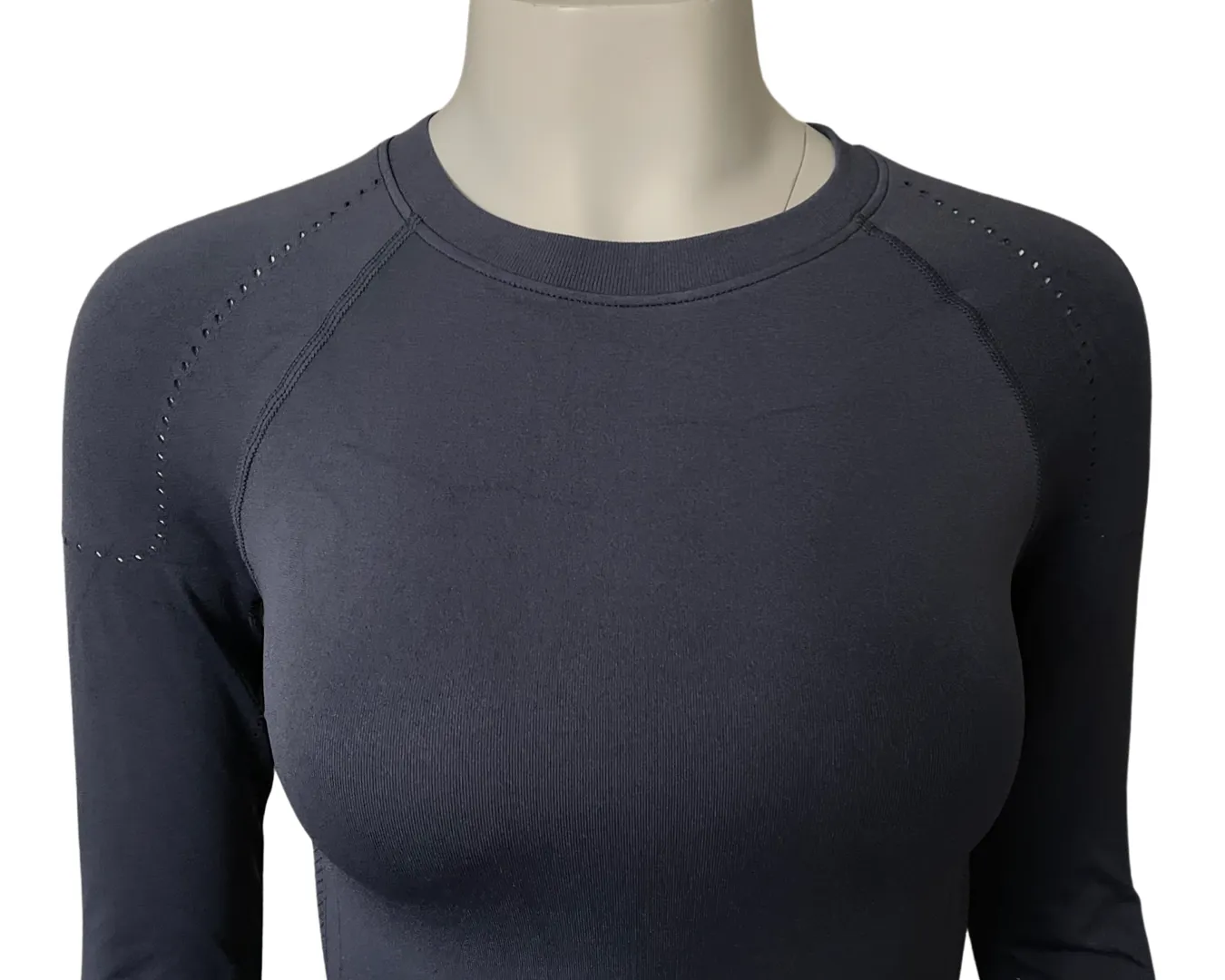 70° Signature Seamless Long Sleeve Tee in Indigo Blue