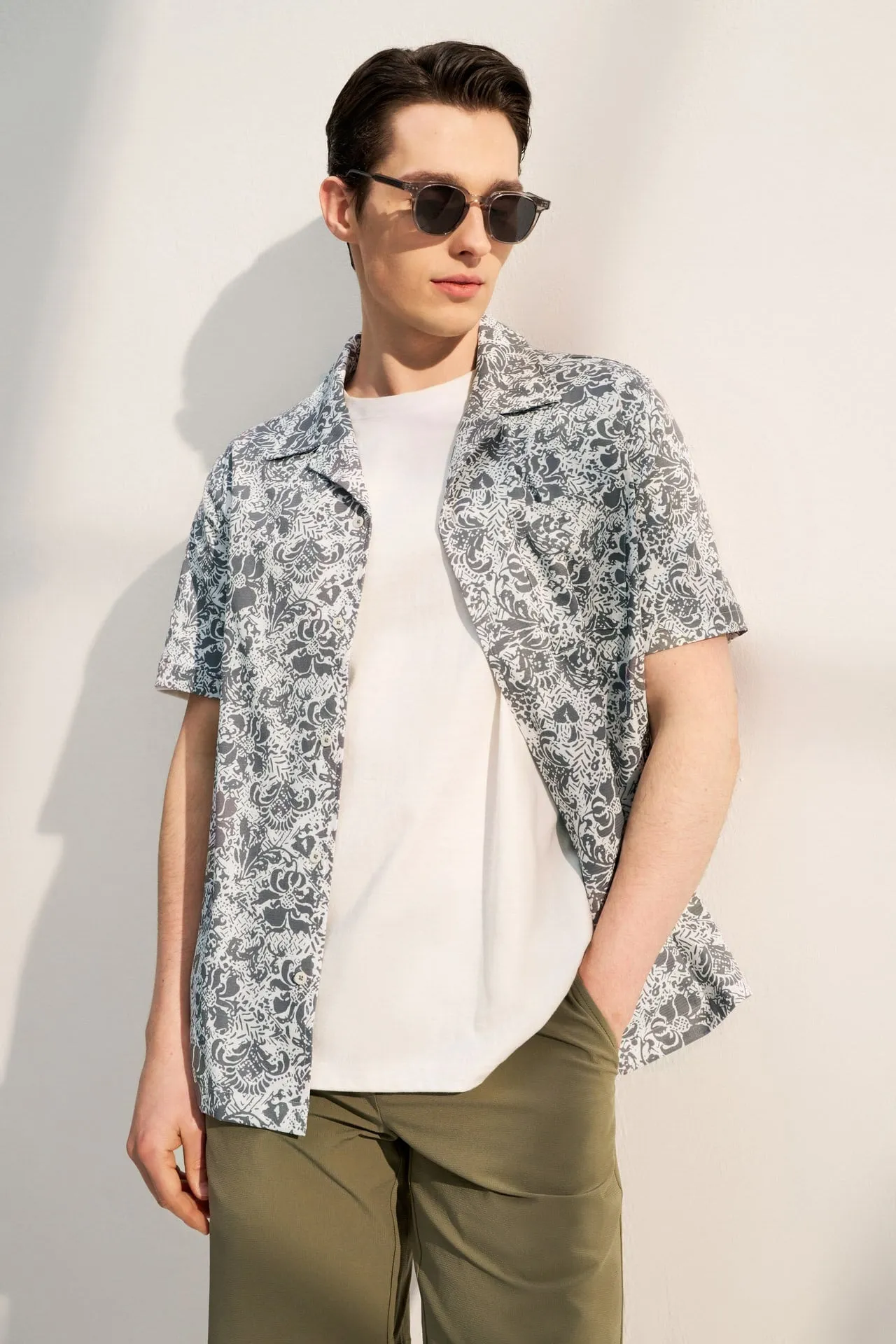 Dry Floral All Over Print Print Shirt in Relaxed Fit