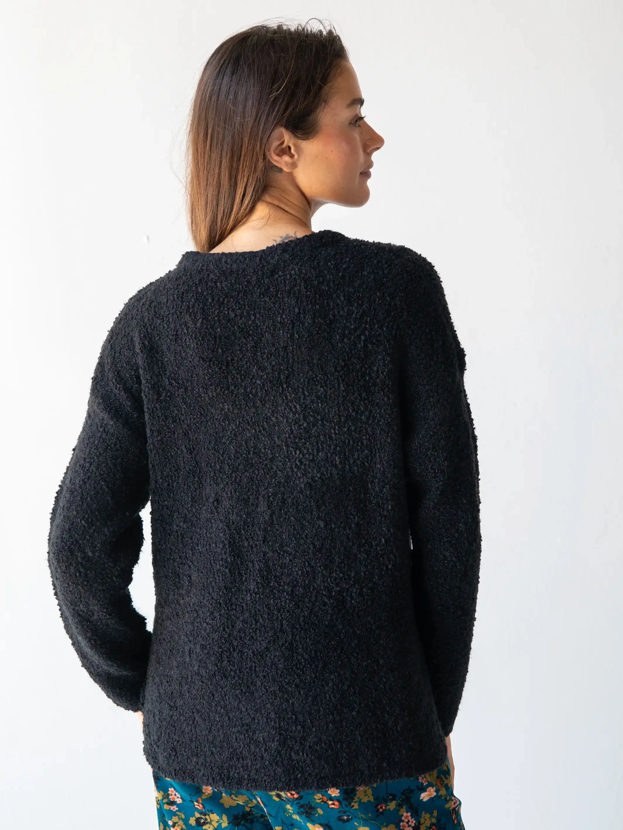 Snuggle Up V-Neck Sweater - Black