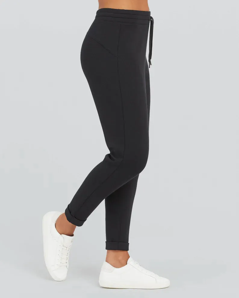 Spanx AirEssentials Tapered Pants