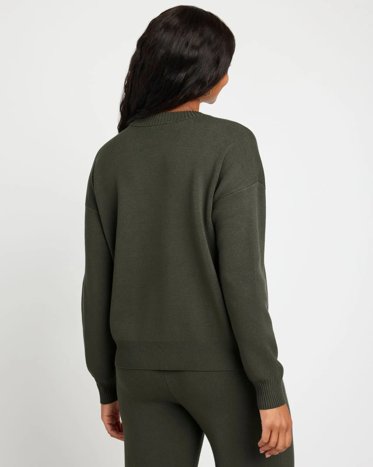 Splendid x @Cellajaneblog Solid Front Seam Sweater